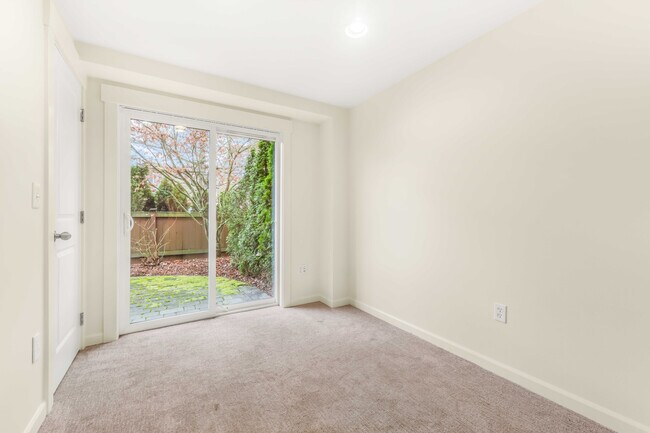 Building Photo - 1103 NW 85th St