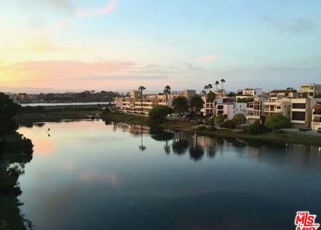 Building Photo - 6400 Pacific Ave