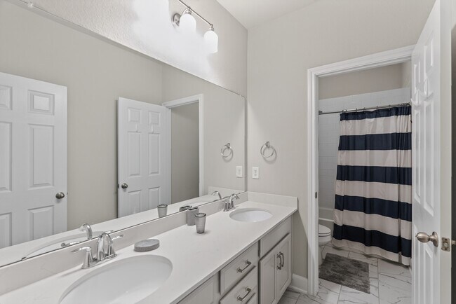 Building Photo - 8110 Copper Rock Dr