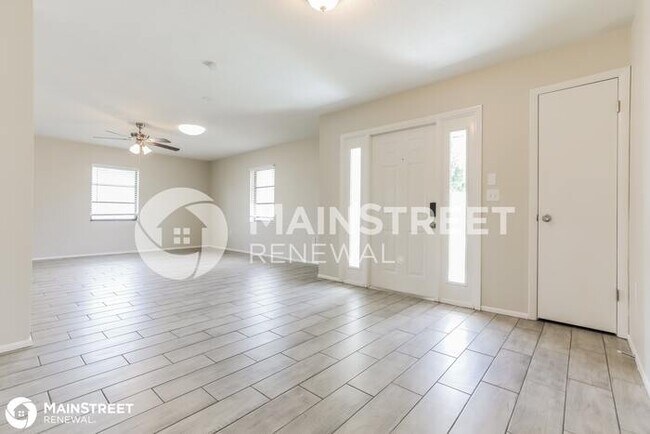 Building Photo - 1161 S Brink Ave