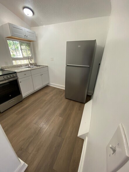 Kitchen with Fridge - 508 5th St SW