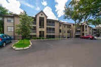 Building Photo - 623 Dory Ln