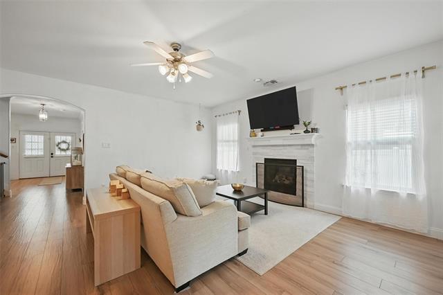 Building Photo - 1828 Brown Thrasher Blvd