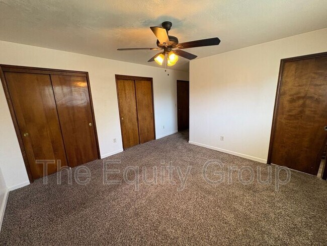 Building Photo - 2943 W Ashland Ave