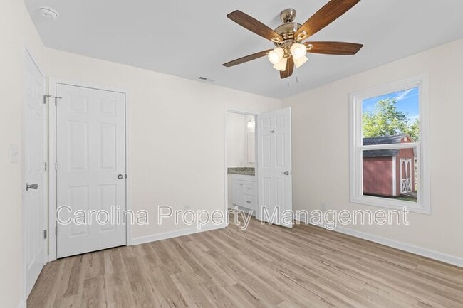 Building Photo - 660 Chestnut St