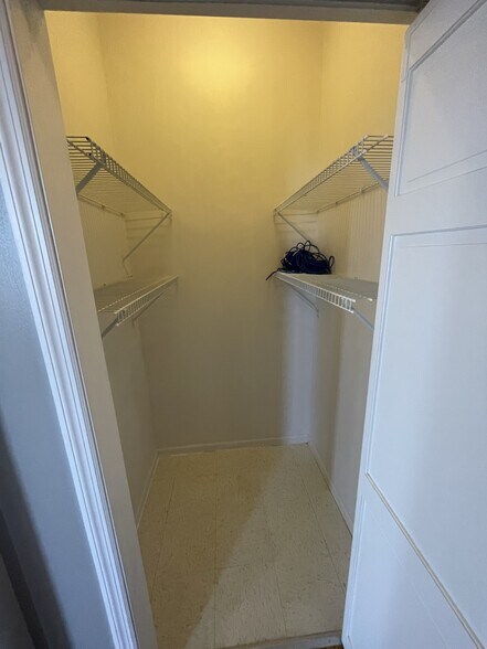 Building Photo - 46 S 2nd St