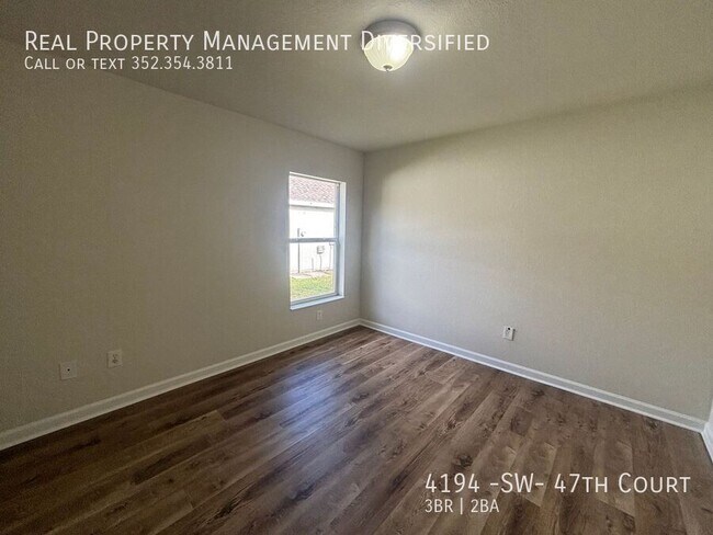 Building Photo - 4194 SW 47th Ct