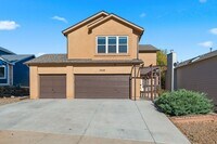 Building Photo - remodeled 3 bedroom Oak Vally Ranch Home