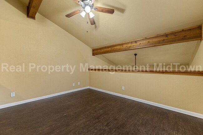 Building Photo - 5516 Boca Raton Blvd
