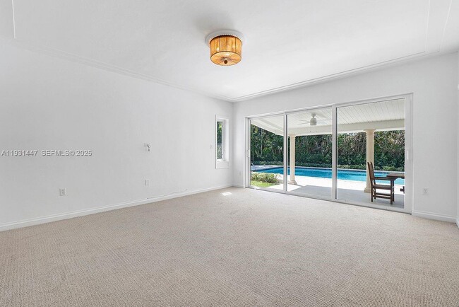 Building Photo - 6820 Granada Blvd