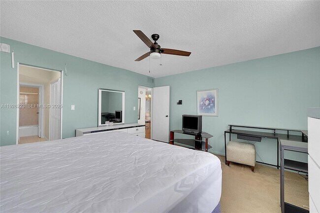 Building Photo - 17800 Atlantic Blvd