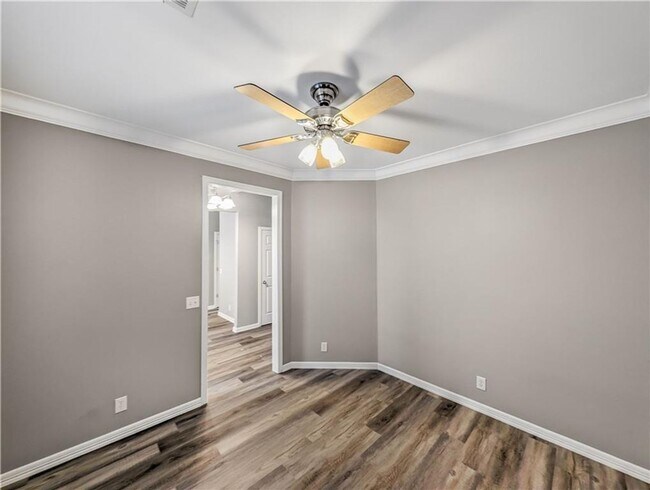 Building Photo - 1030 Harvest St