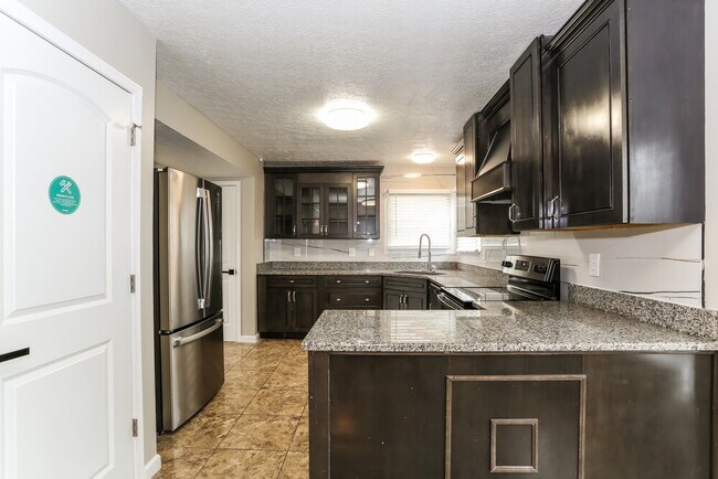 Building Photo - 2291 Chadsterz Dr