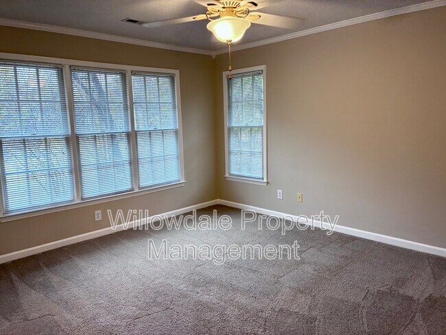 Building Photo - 4932 Harbour Towne Dr