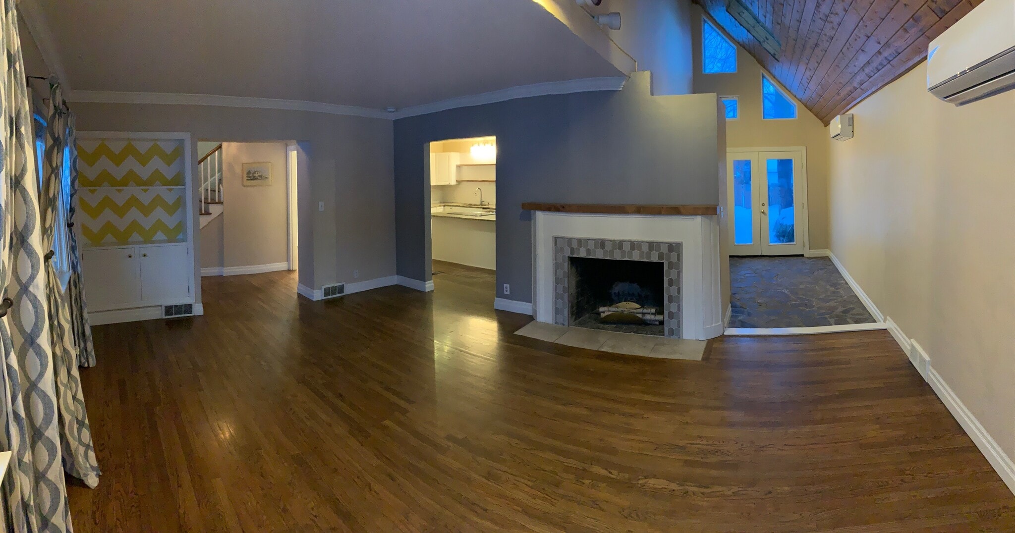 Building Photo - 9 N Garfield Ave