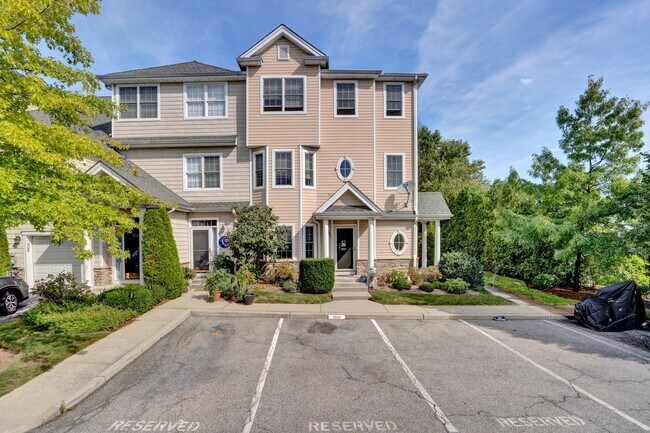 Building Photo - 1309 Half Moon Bay Dr