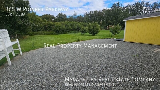 Building Photo - 365 W Pioneer Pkwy