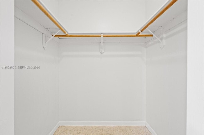 Building Photo - 1333 W 37th St