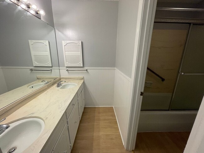 Building Photo - Lovely Two-Story Brick Home Located In "Western Hills" Off Pines Road