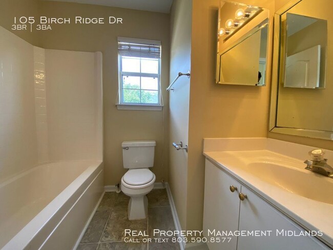Building Photo - 105 Birch Ridge Dr
