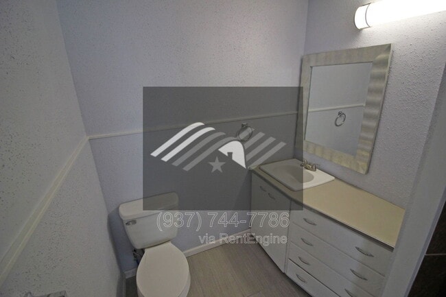 Building Photo - 78 Notre Dame Ave