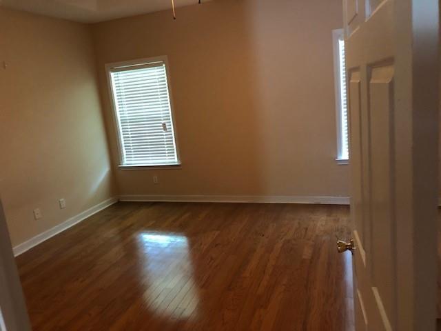 Building Photo - 26 White Oak Ct