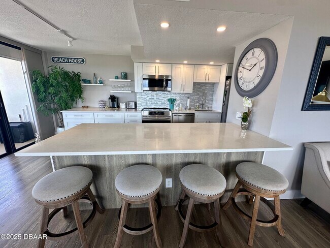 Building Photo - 2900 N Atlantic Ave