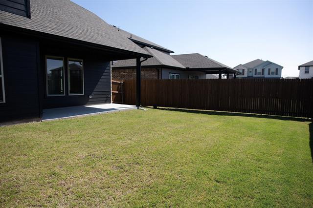 Building Photo - 2055 Placerville St