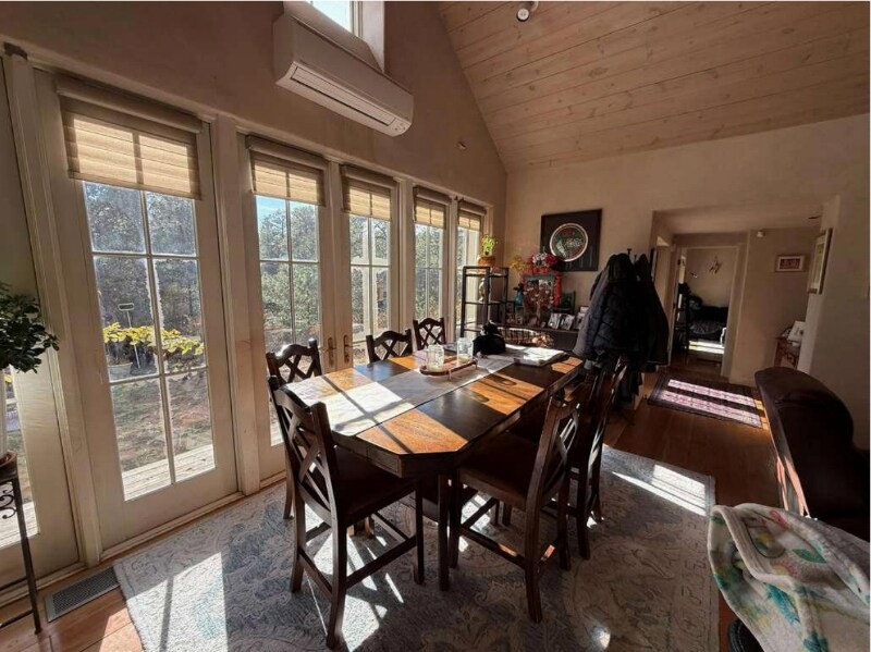 Building Photo - 61 Ortiz Rd