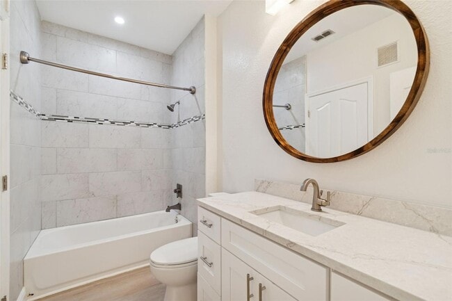 Building Photo - 5000 Culbreath Key Way