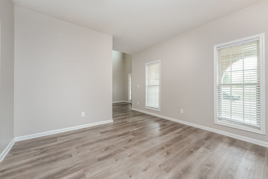 Building Photo - 2054 Jessica Way