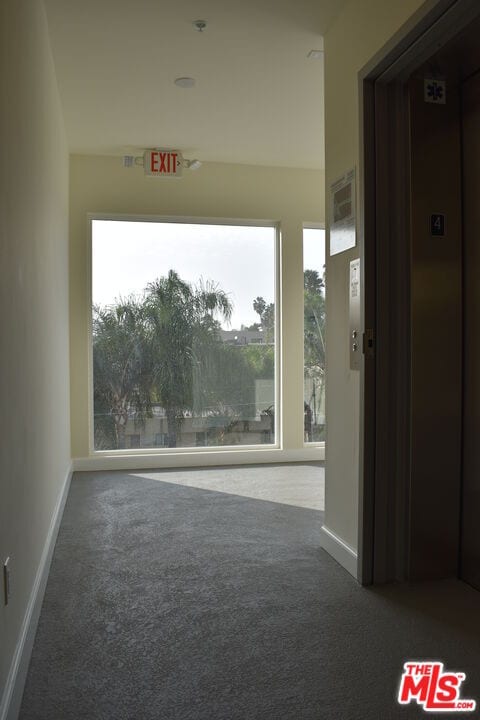 Building Photo - 4504 Colbath Ave