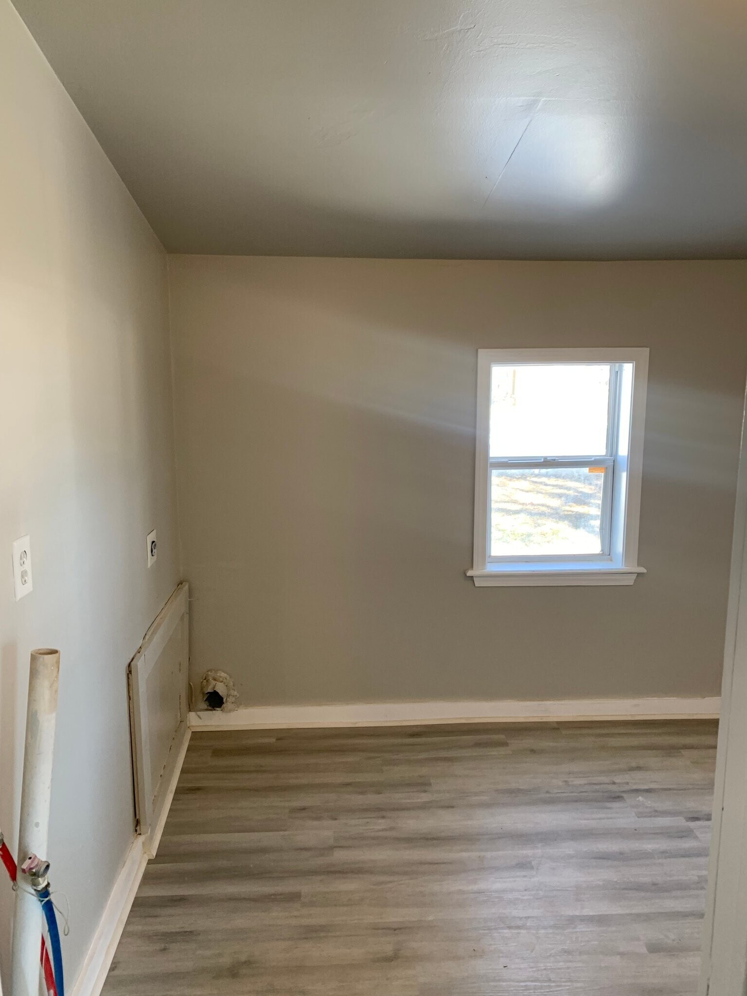 Building Photo - 219 N Bristow Ave