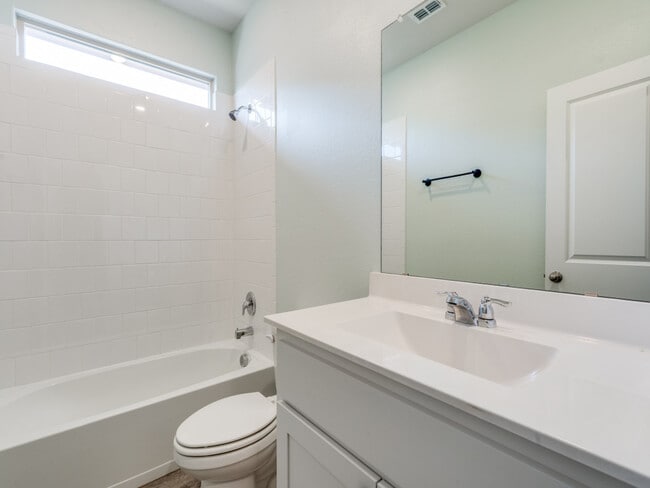 Building Photo - 181 Driftoak Dr