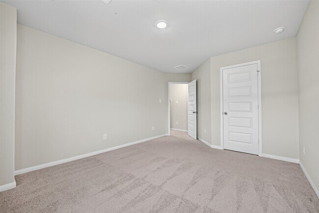 Building Photo - 13758 Goldeye Dr