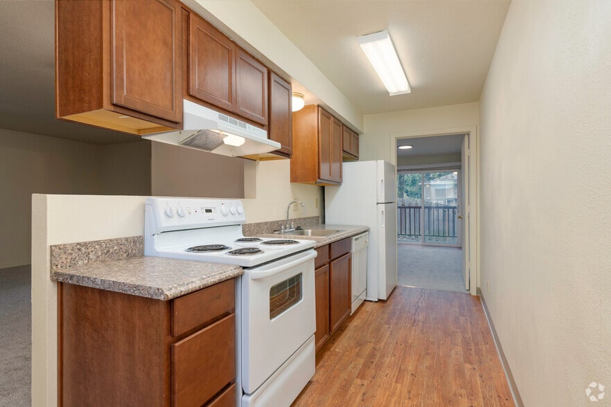 2BR, 1BA - 726SF Kitchen - Raleigh Firs