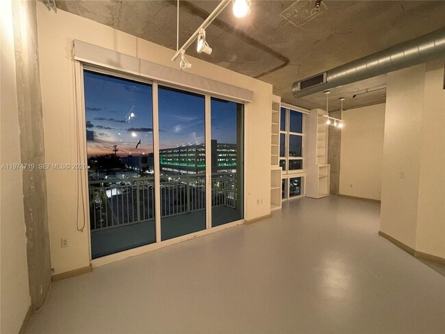 Building Photo - 2001 S Biscayne Blvd