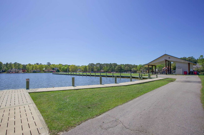 Building Photo - "Beautifully Designed, spacious 2400 Sq. F...