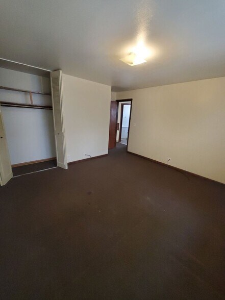 Building Photo - 4651 N 36th St