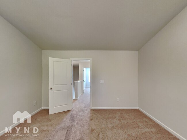 Building Photo - 428 Ivy Bank Dr