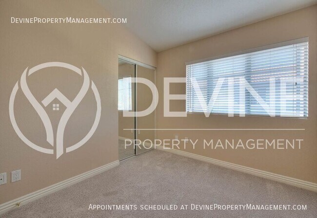 Building Photo - 7338 Greenhaven-Unit 66