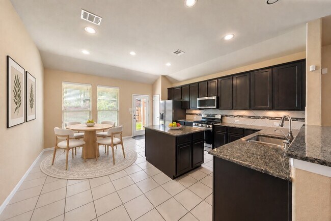 Building Photo - 14811 Ashley Creek Ct