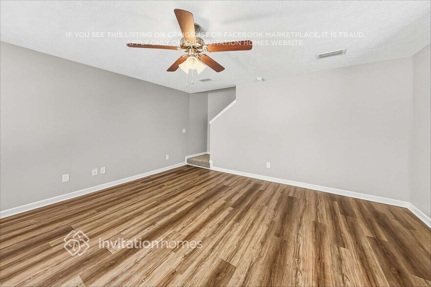 Building Photo - 1601 Sprucedale Dr