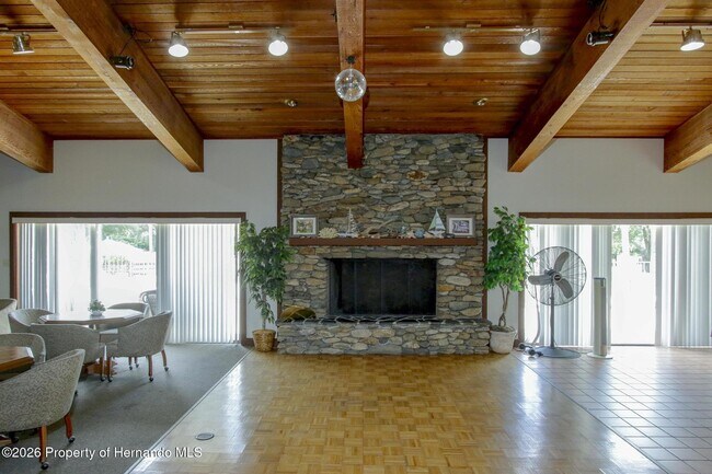 Building Photo - 7032 River Run Blvd