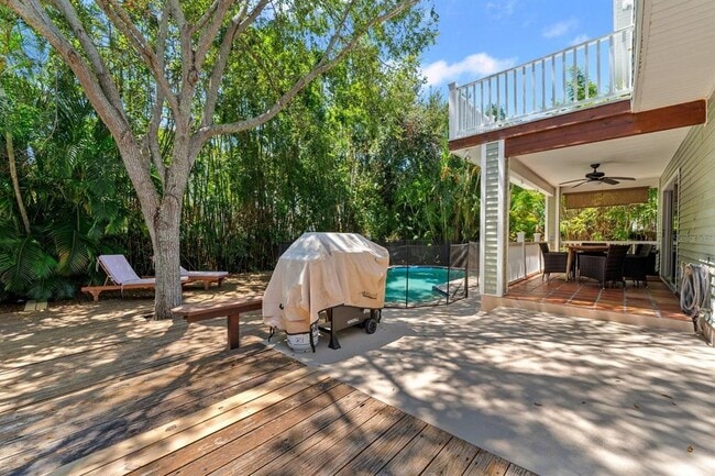 Building Photo - 506 Oceanview Ave