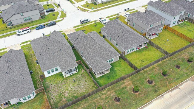Building Photo - 3242 Alberelli Dr