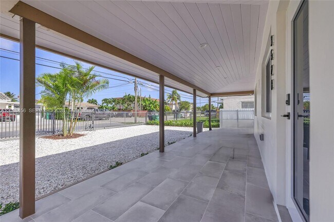Building Photo - 3520 SW 88th Pl
