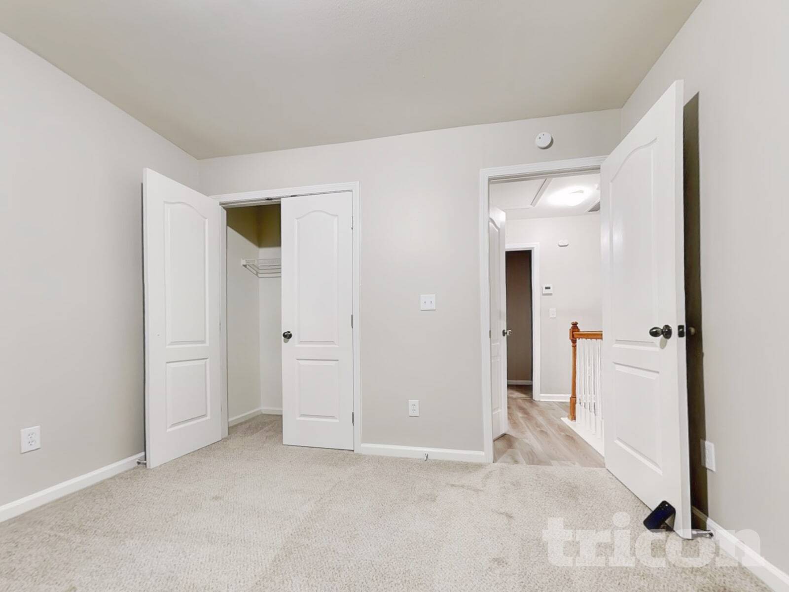 Building Photo - 6884 White Walnut Way