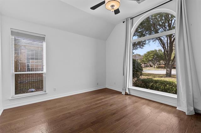 Building Photo - 706 Dover Pl