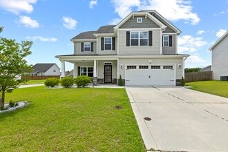 Building Photo - Beautiful Kitchen, Fenced Yard, Community Pool – Welcome Home!